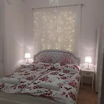 Vanilia 3*